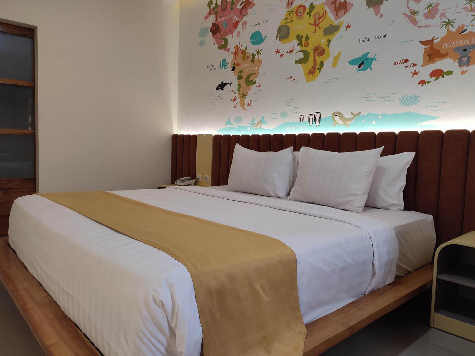 Luminor Hotel Banyuwangi By Wh מראה חיצוני תמונה