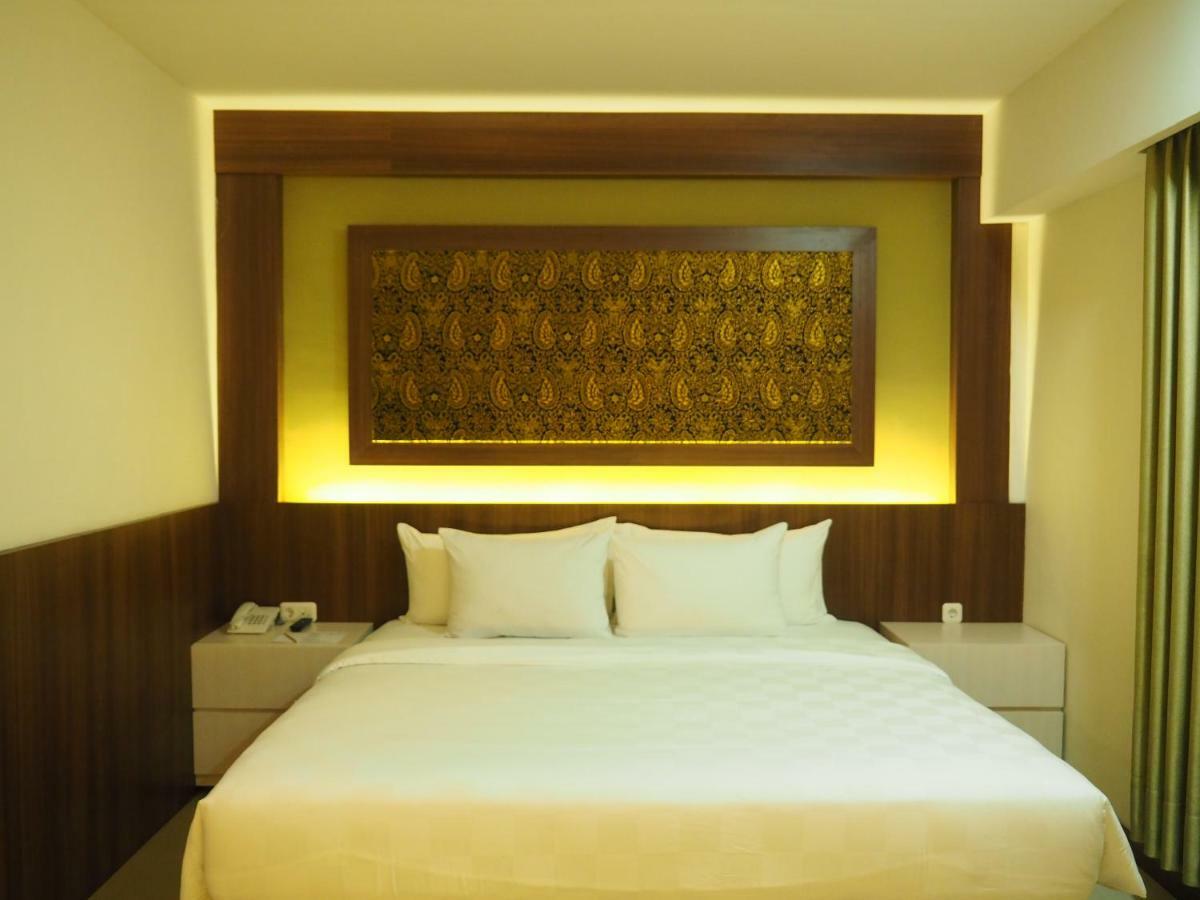 Luminor Hotel Banyuwangi By Wh מראה חיצוני תמונה