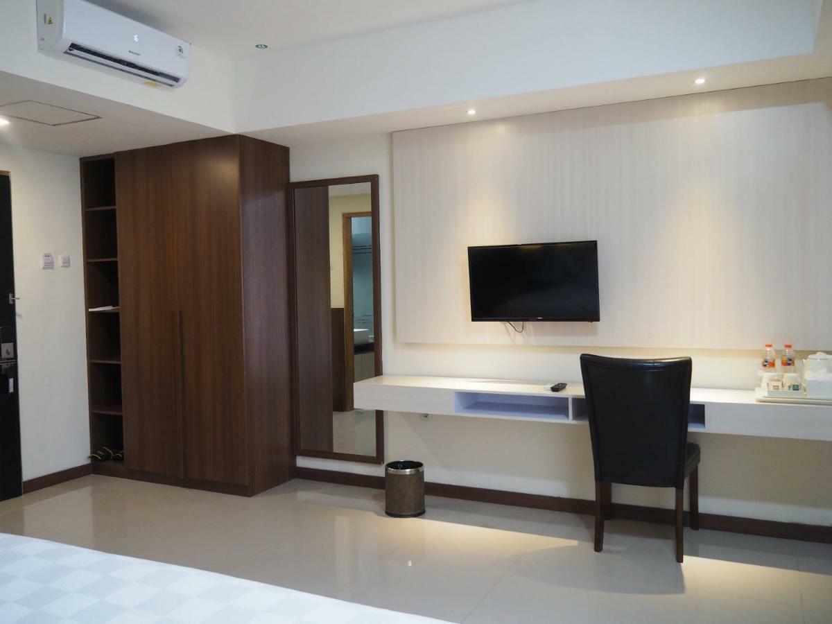 Luminor Hotel Banyuwangi By Wh מראה חיצוני תמונה
