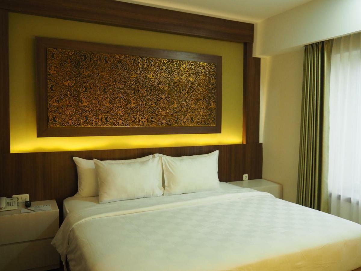Luminor Hotel Banyuwangi By Wh מראה חיצוני תמונה