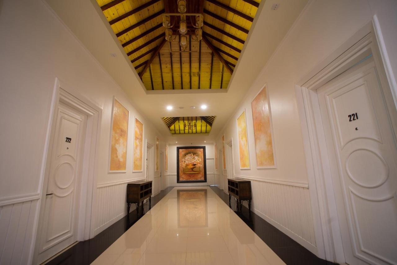 Luminor Hotel Banyuwangi By Wh מראה חיצוני תמונה